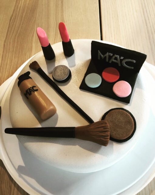 Makeup Kake